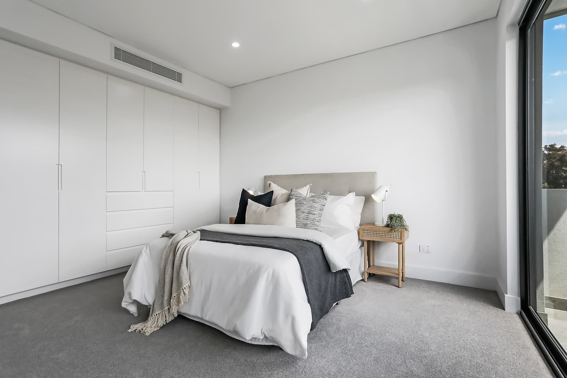 12 Forrest Street, Chifley NSW