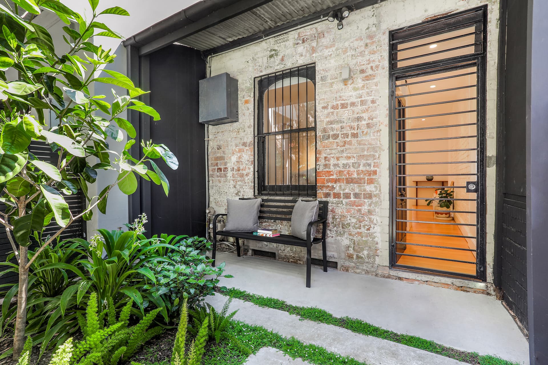 28 Young Street, Redfern NSW