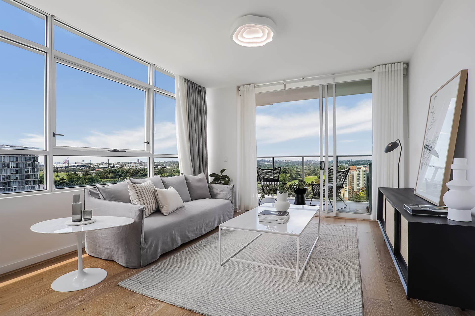 2108/15 Gadigal Avenue, Zetland NSW