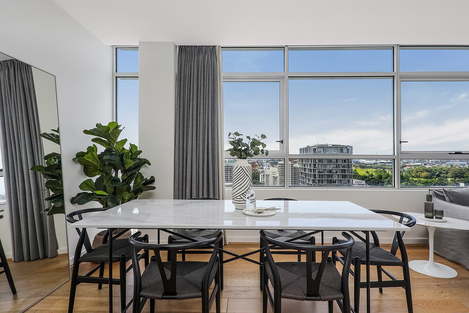 2108/15 Gadigal Avenue, Zetland NSW