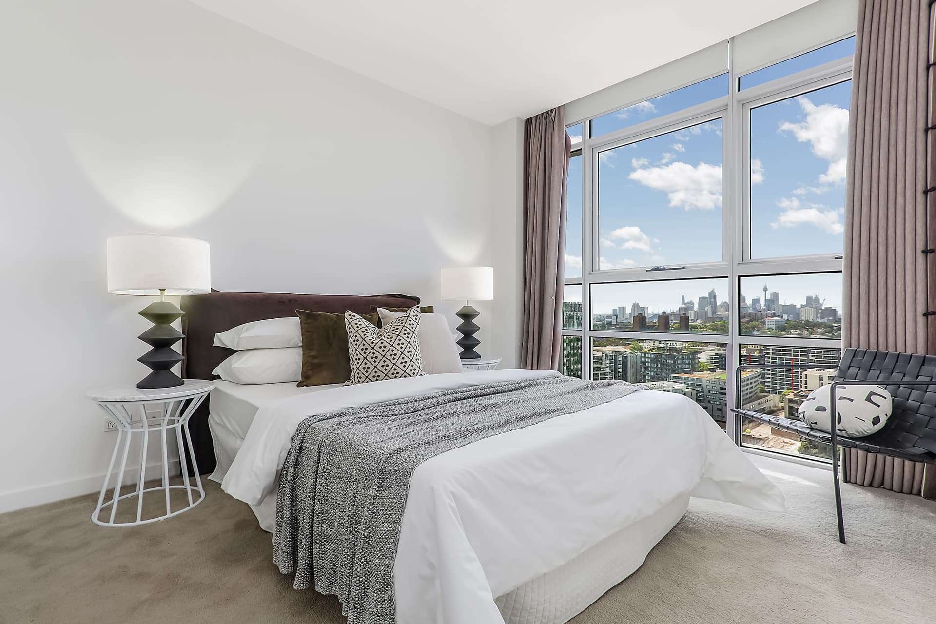 2108/15 Gadigal Avenue, Zetland NSW