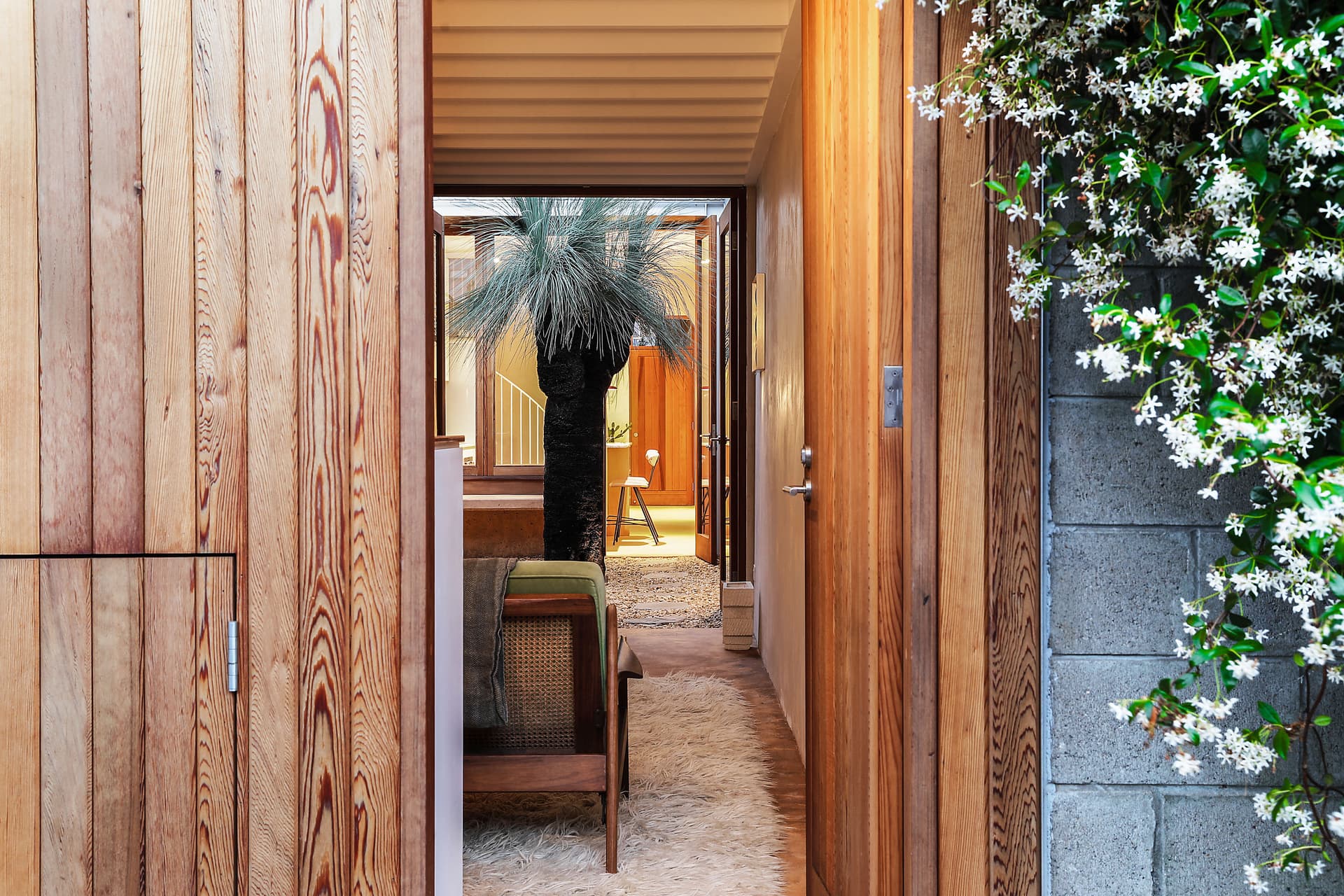 6 Rennie Street, Redfern NSW