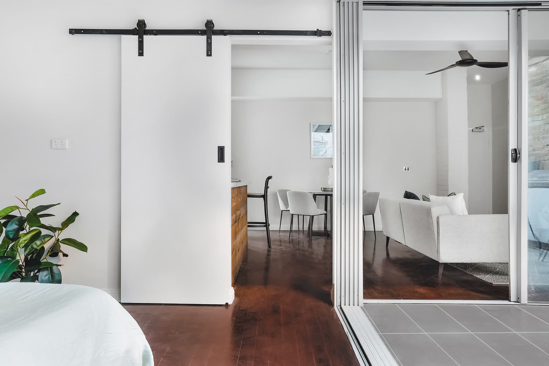 2/25 Renwick Street, Redfern NSW