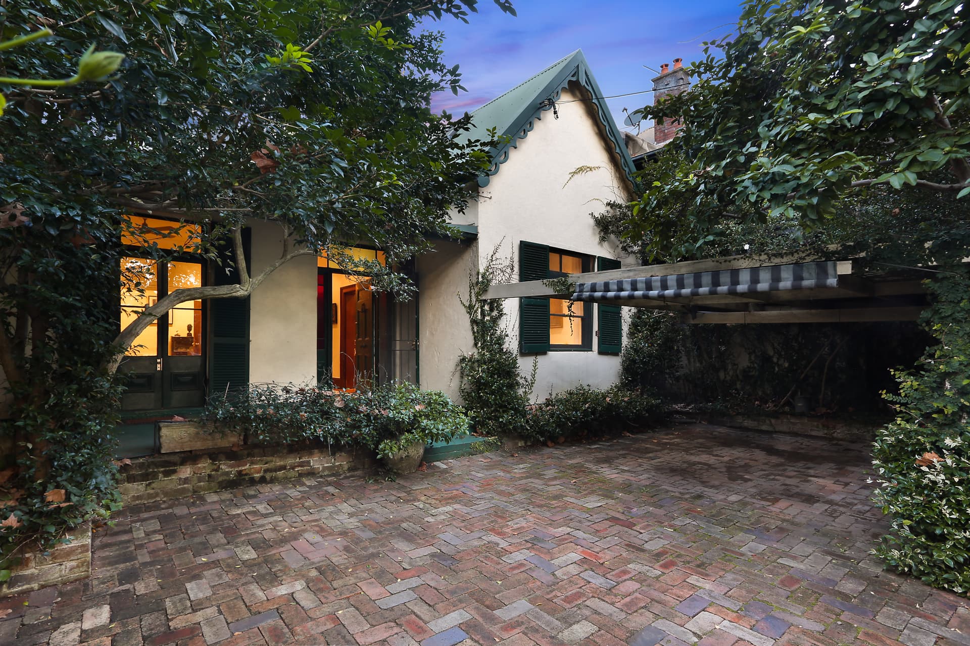 700 Bourke Street, Redfern NSW