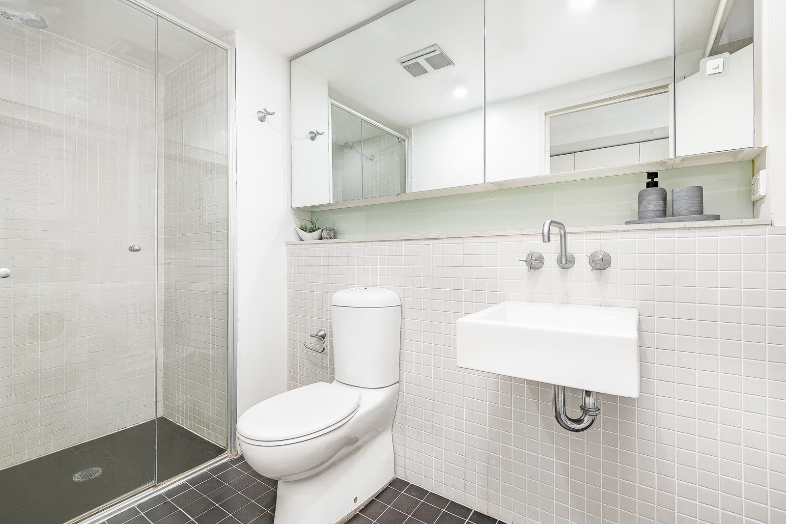 C403/2 Mandible Street, Alexandria NSW