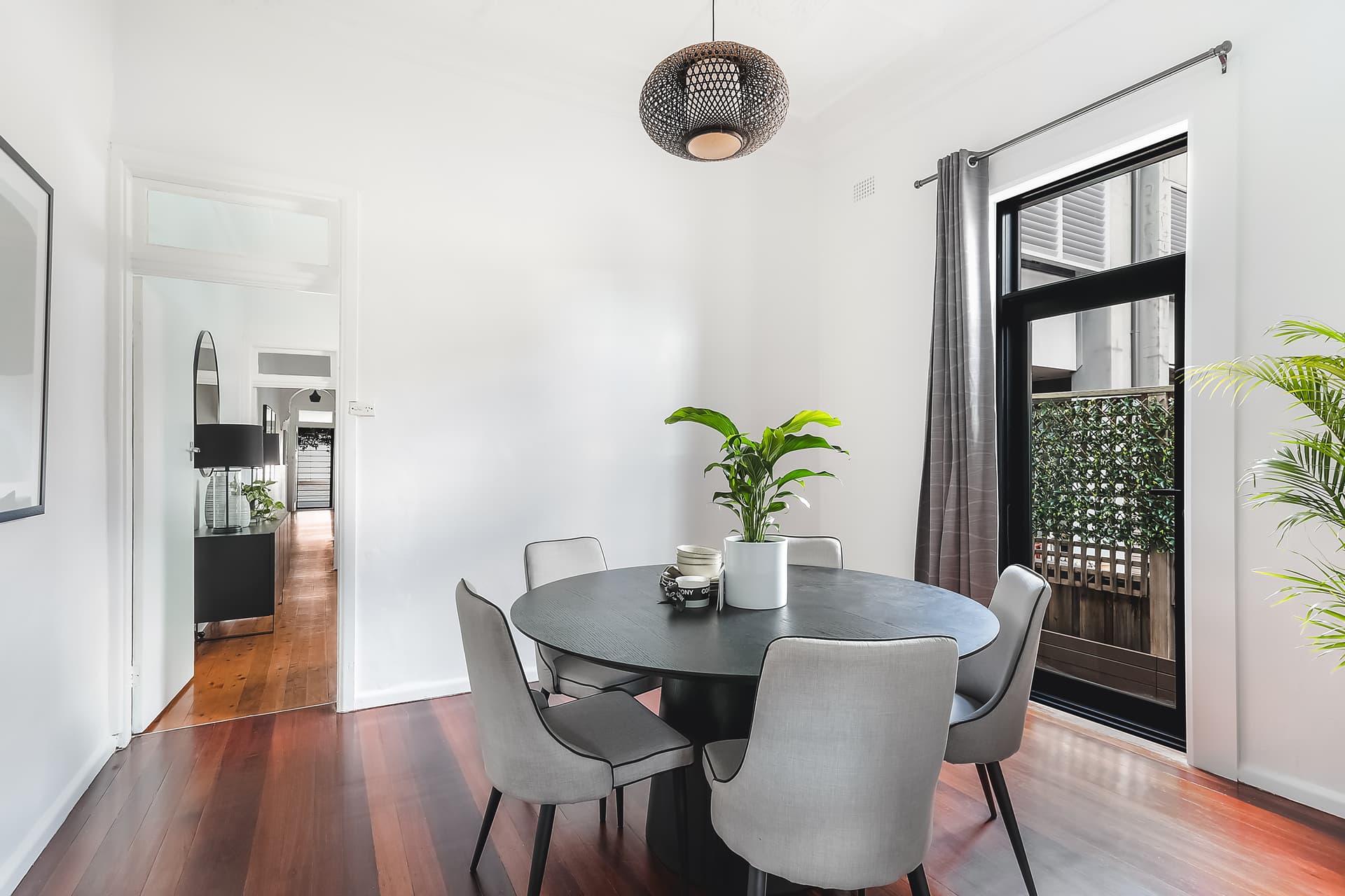 17 Kingston Road, Camperdown NSW