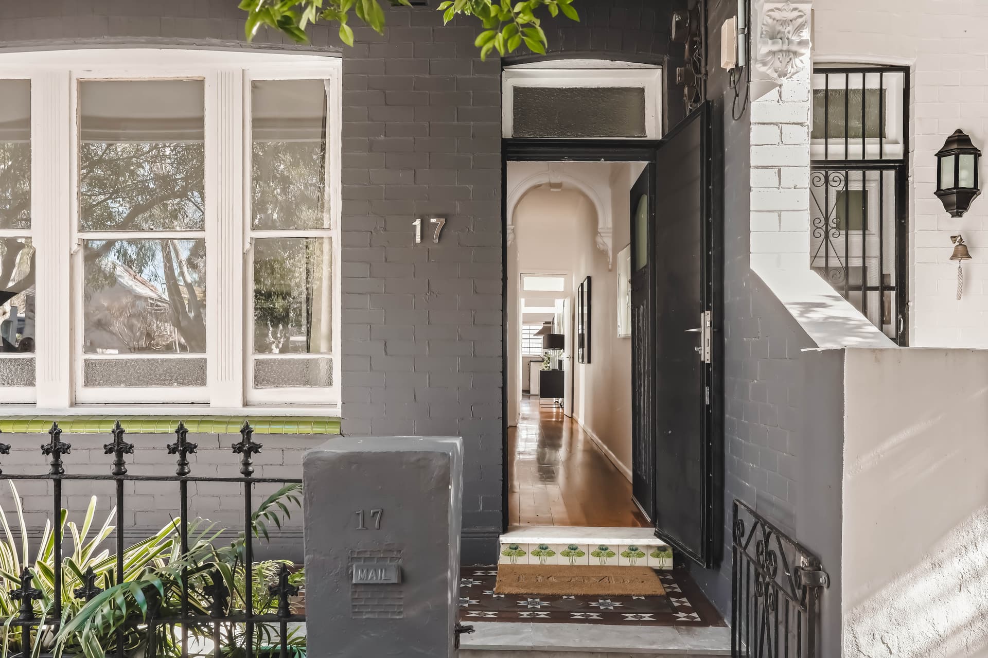 17 Kingston Road, Camperdown NSW