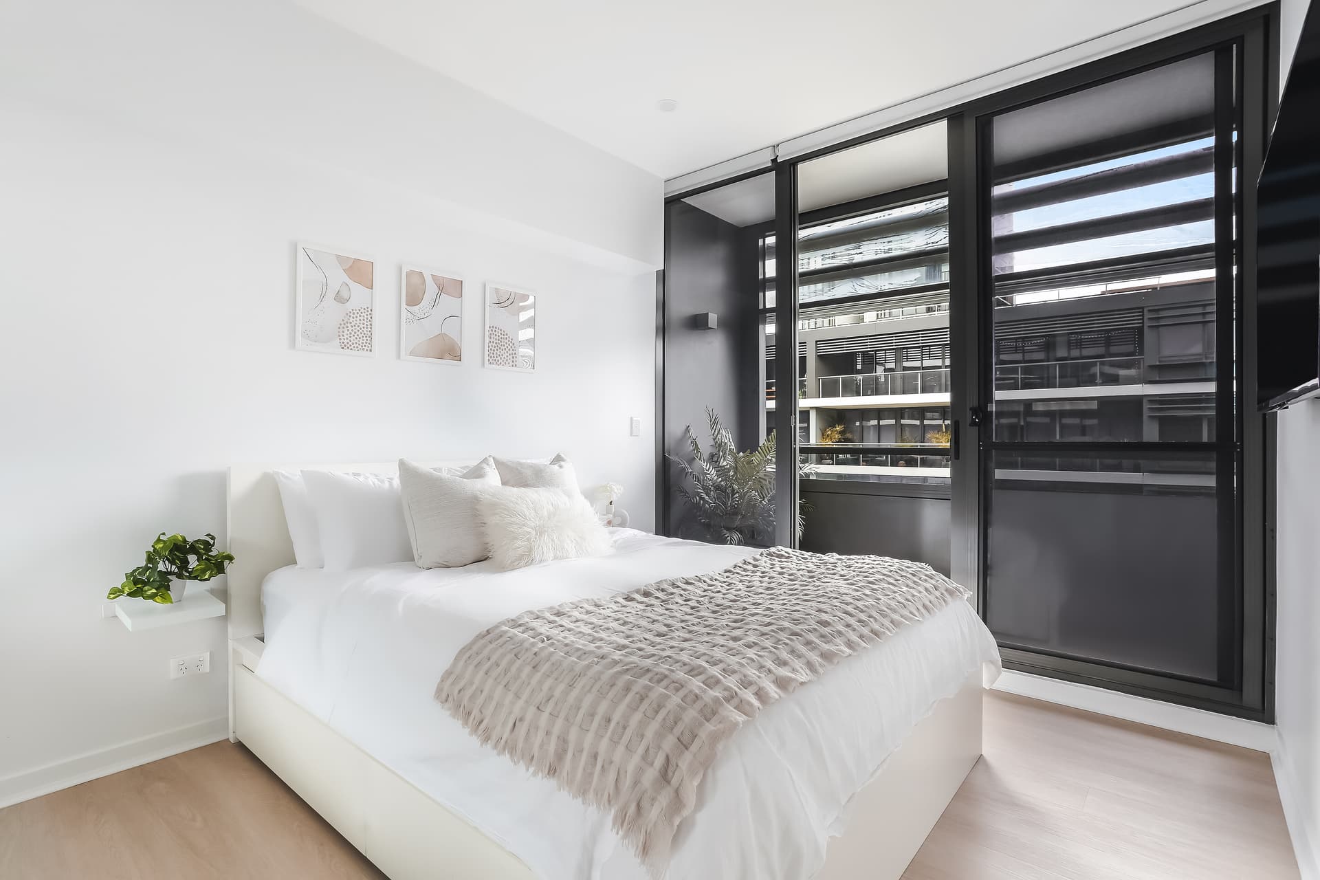 411/23 Archibald Avenue, Waterloo NSW