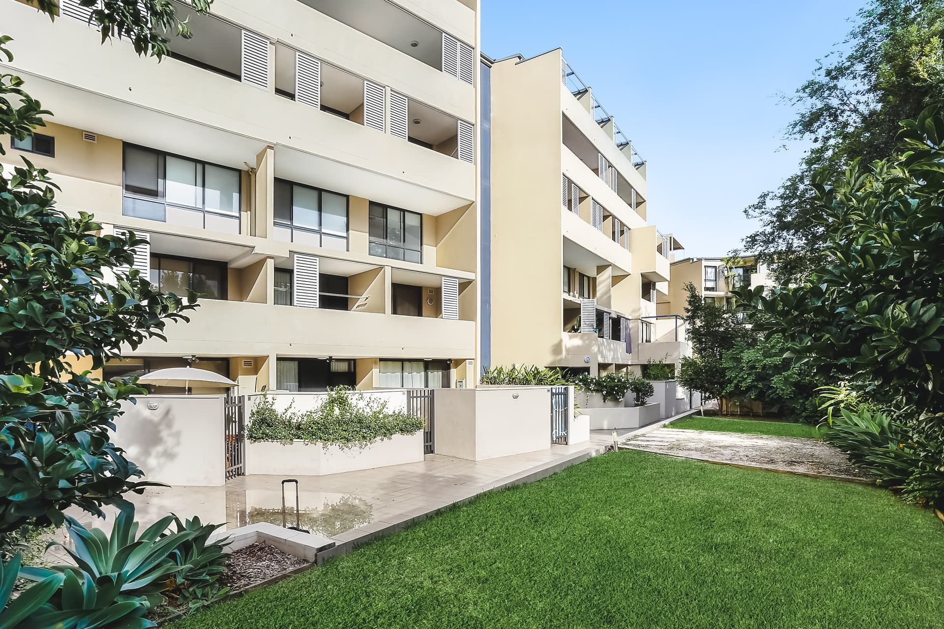 212/92-110 Cope Street, Waterloo NSW