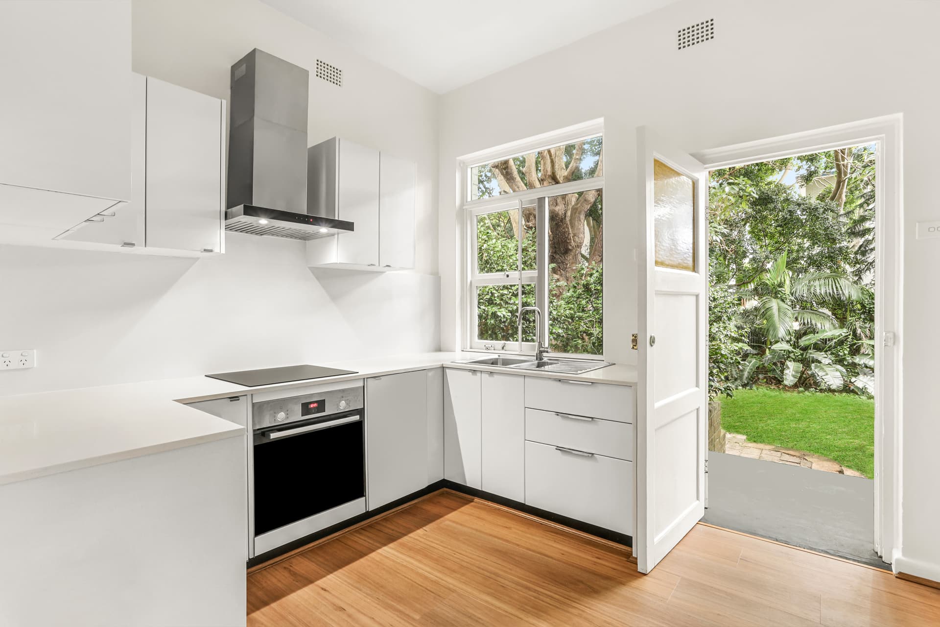 2/254 Rainbow Street, Coogee NSW