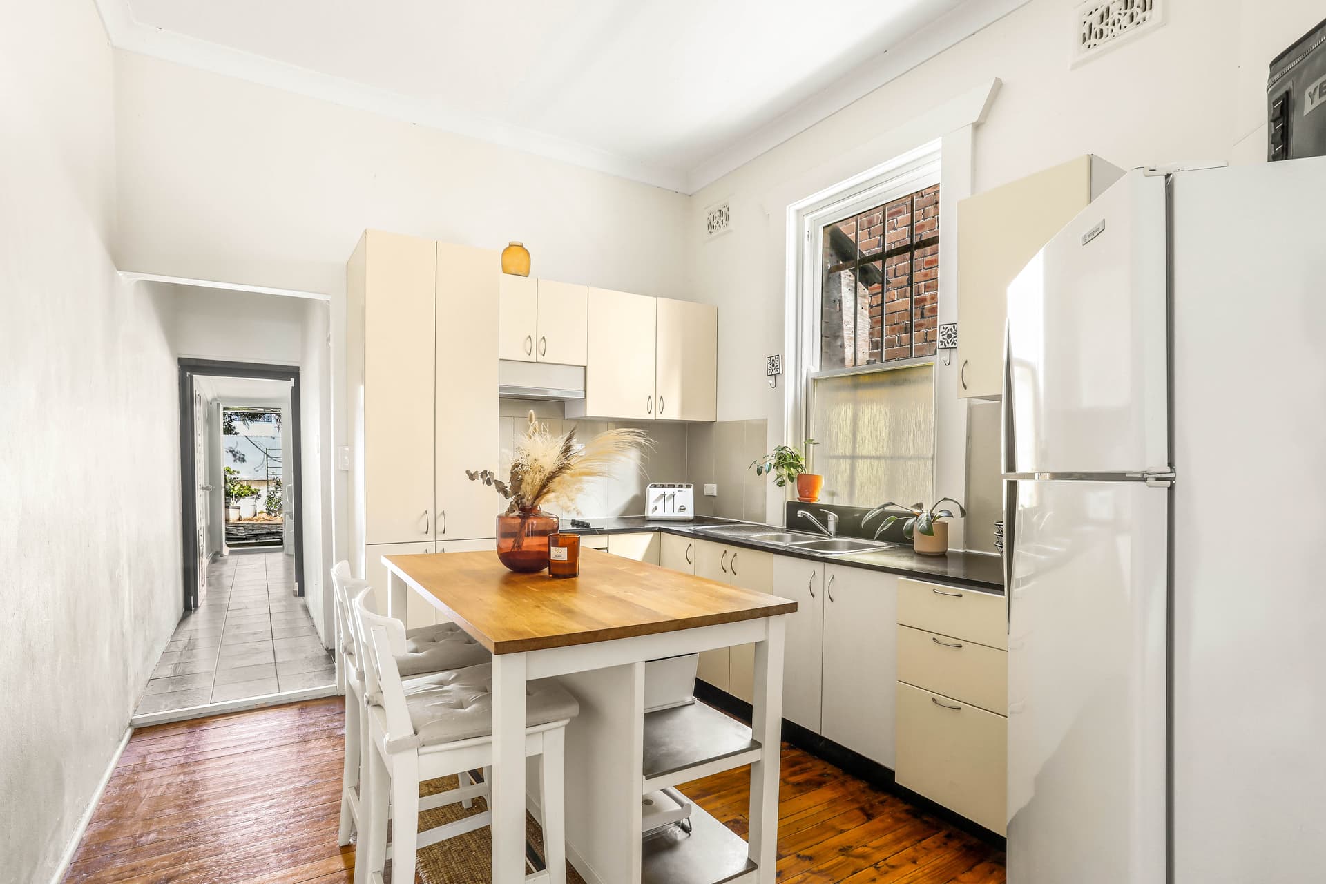 14 Wellington Street, Waterloo NSW