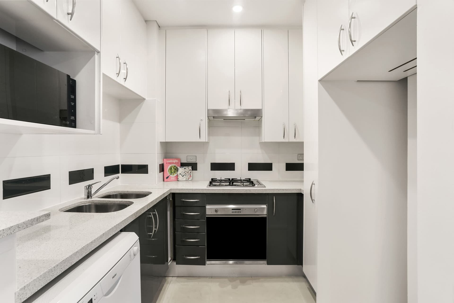 17/22 Crystal Street, Waterloo NSW