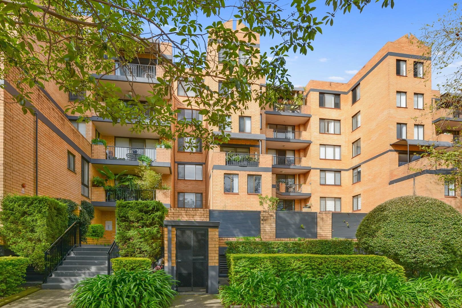 41/758 Bourke Street, Redfern NSW