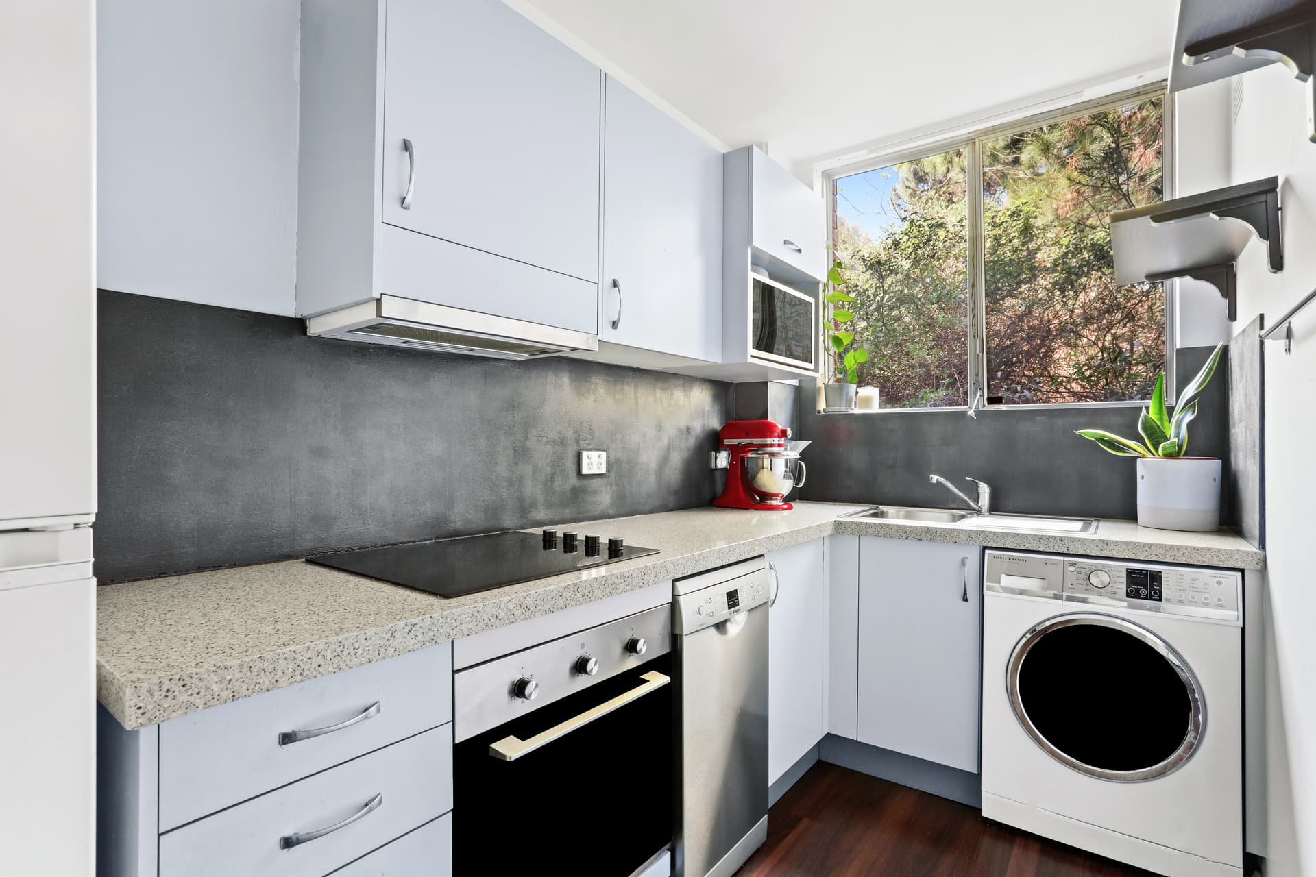 16/76 Lenthall Street, Kensington NSW