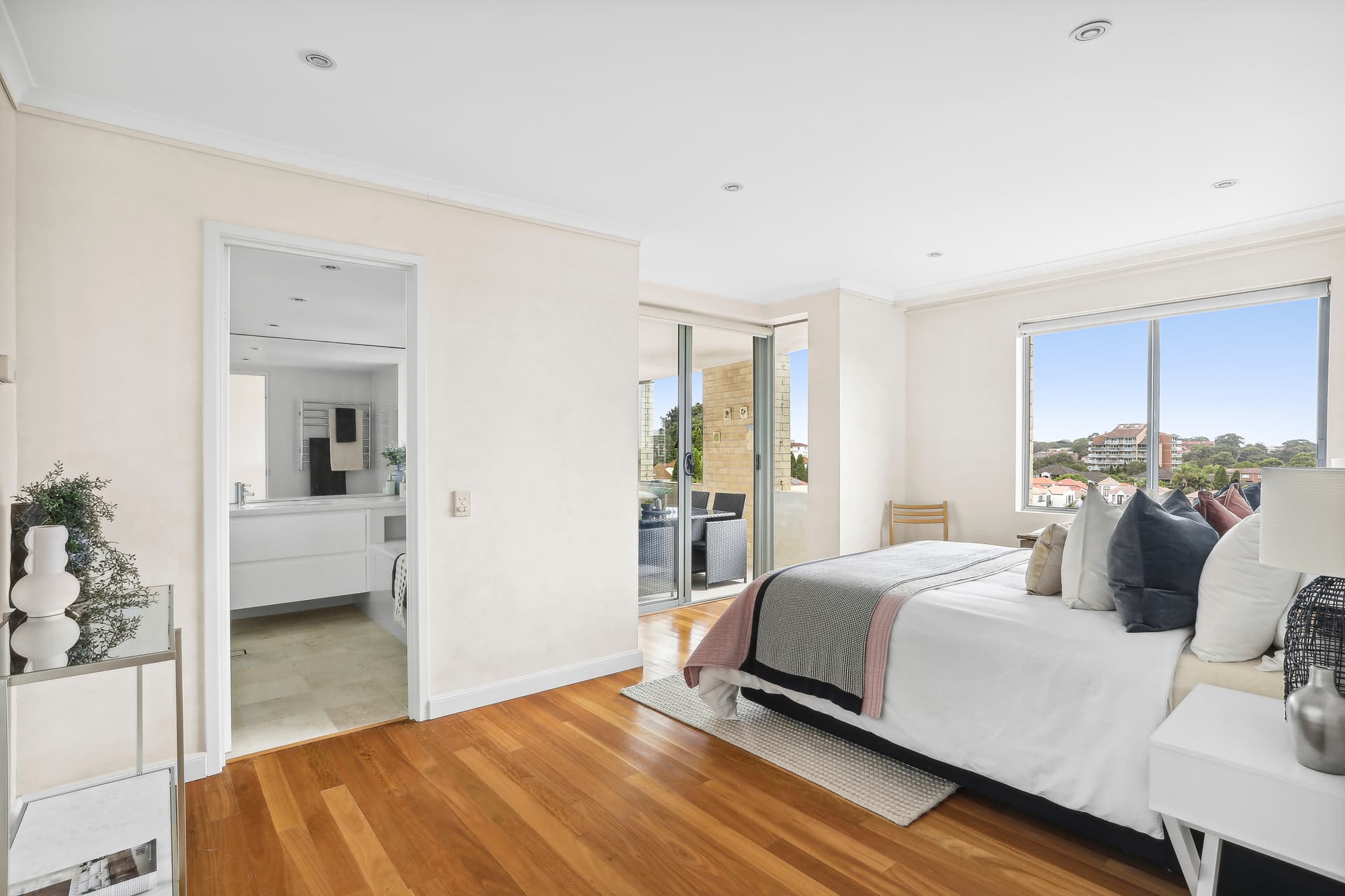 704/93 Brompton Road, Kensington NSW