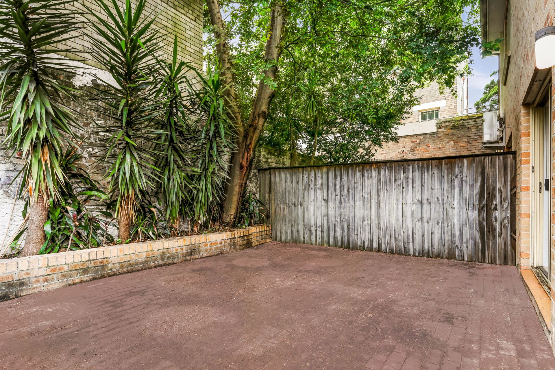 1B Little Cleveland Street, Redfern NSW