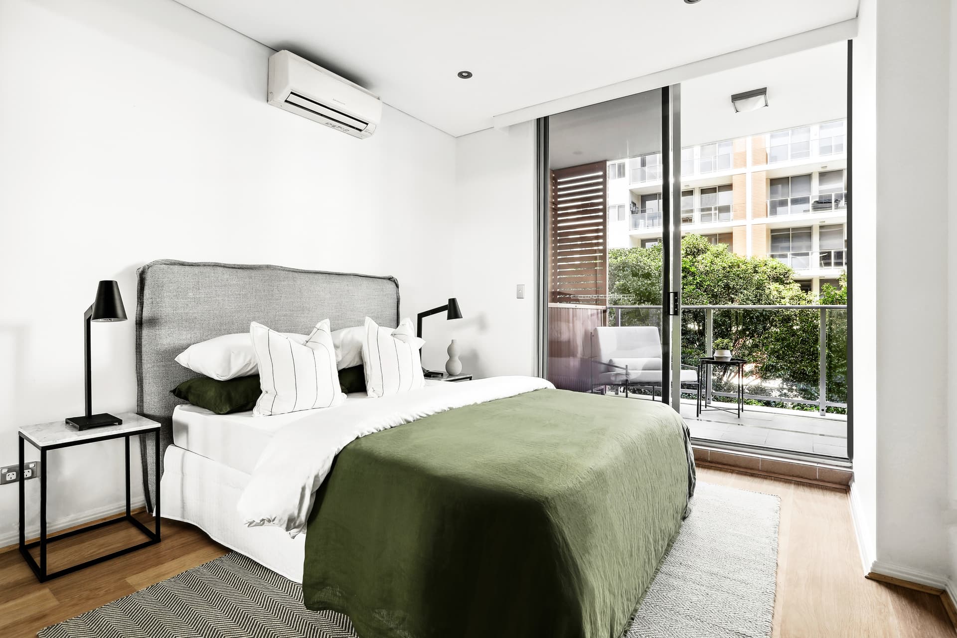 546/5 Rothschild Avenue, Rosebery NSW