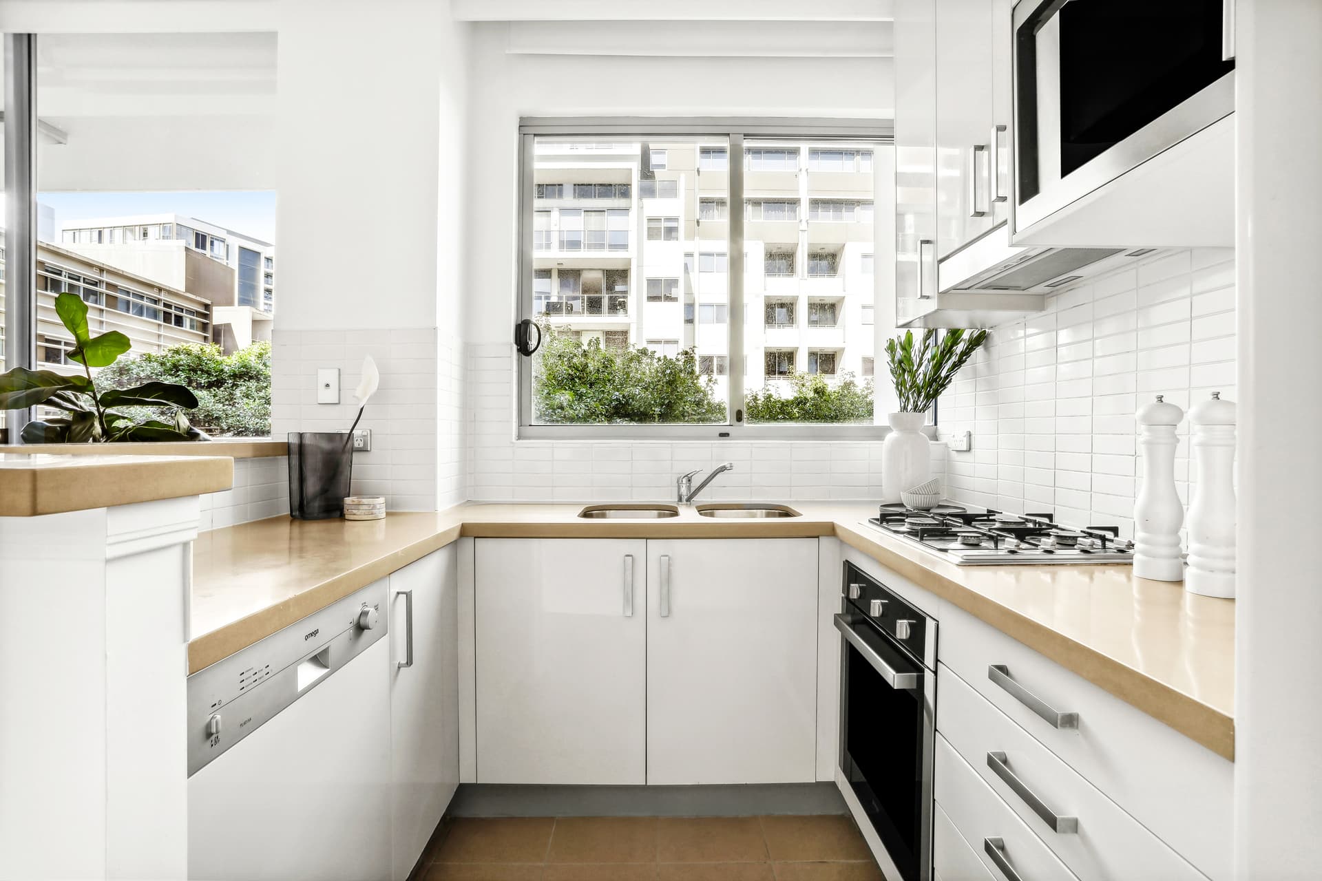 546/5 Rothschild Avenue, Rosebery NSW