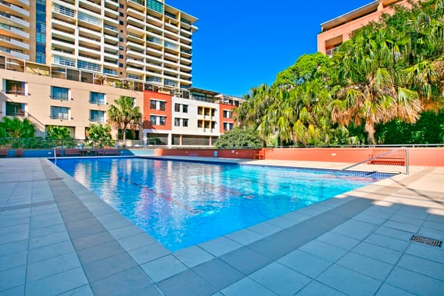 C313/8 Crescent Street, Redfern NSW