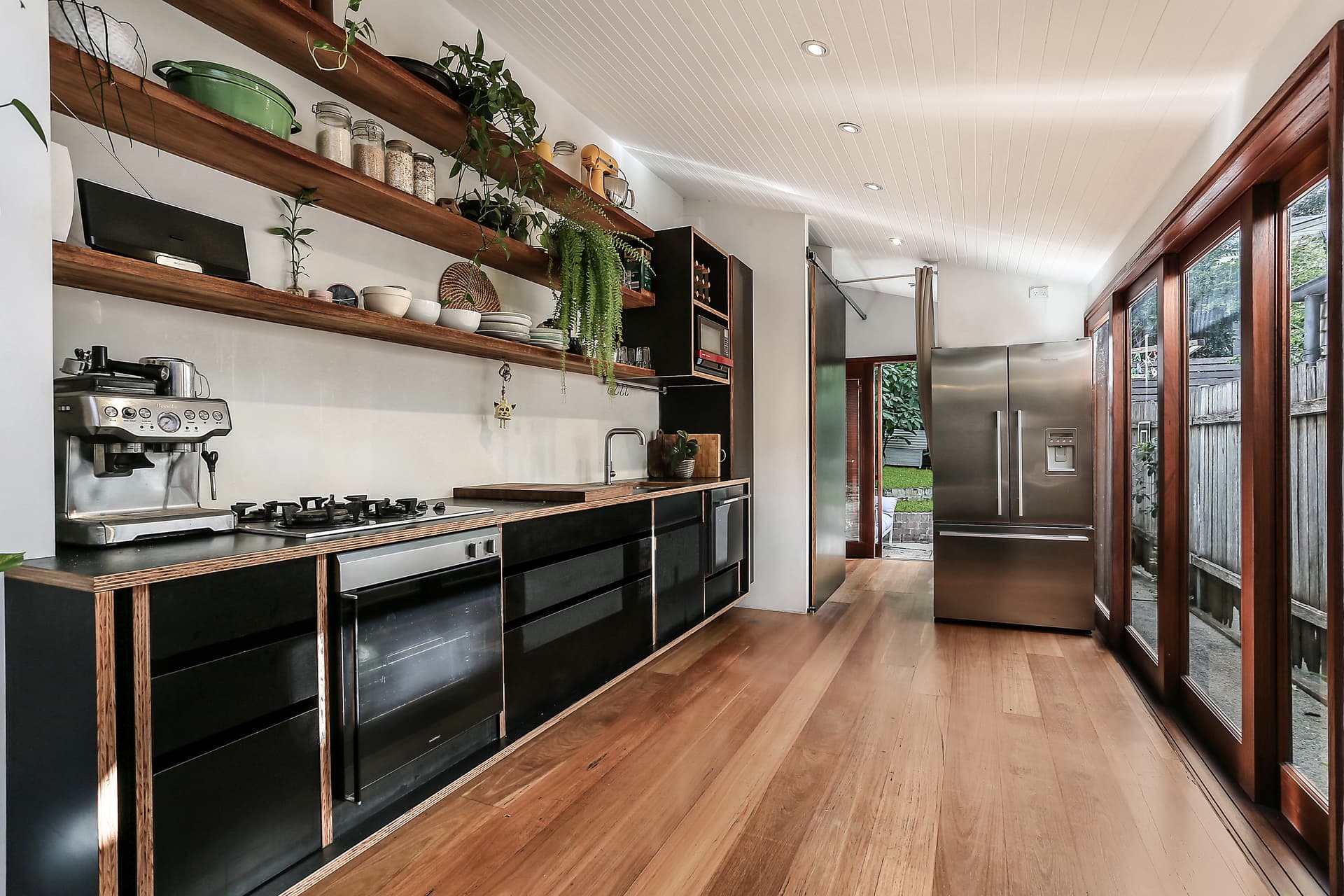 63 Wellington Street, Waterloo NSW