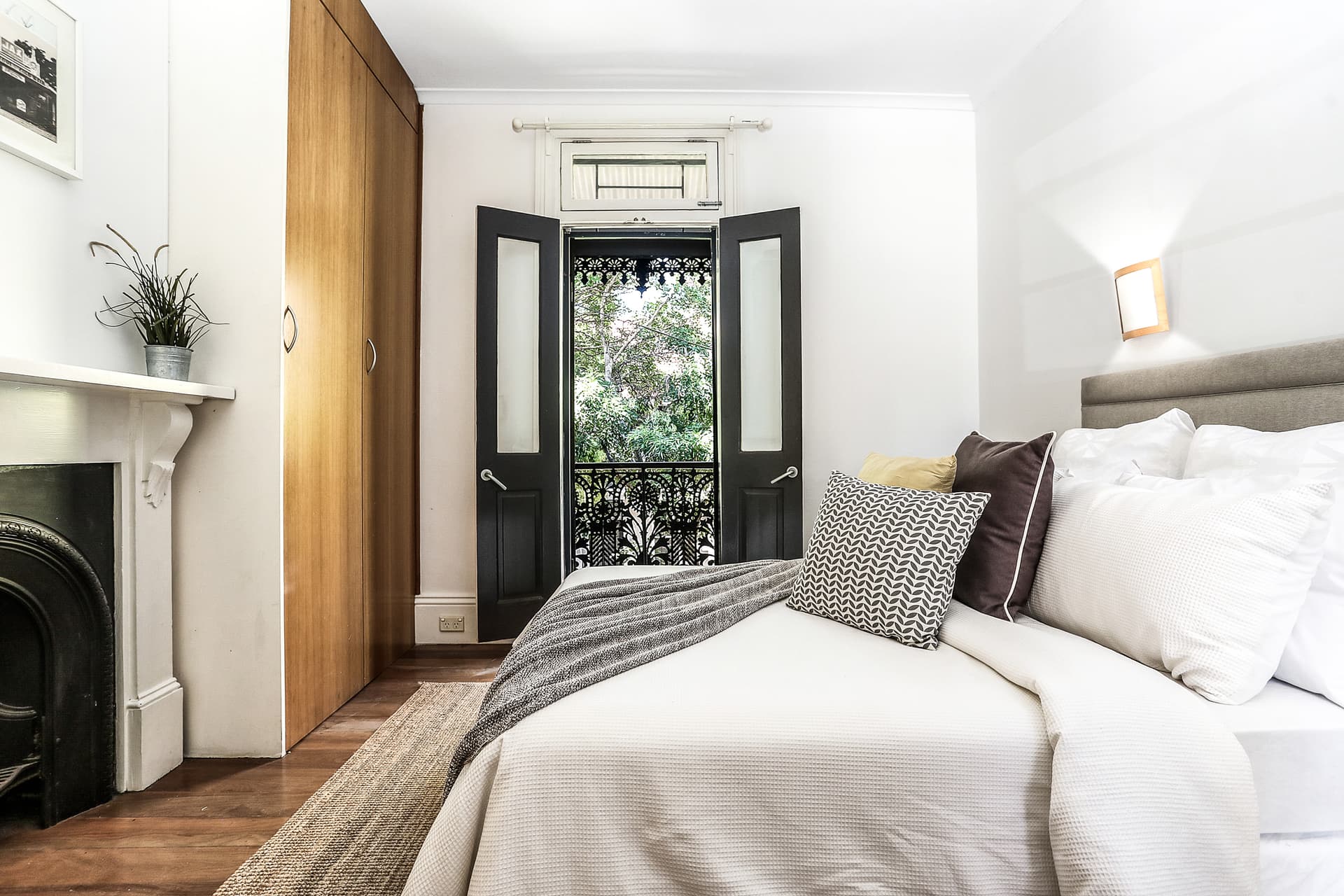 60 Boronia Street, Redfern NSW