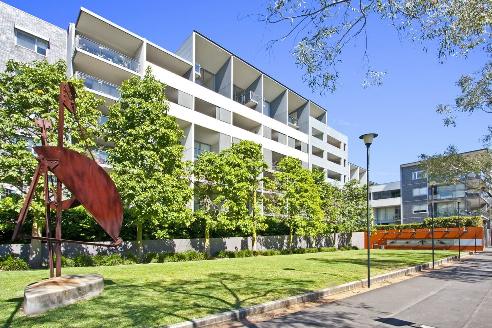 226/2-4 Powell Street, Waterloo NSW