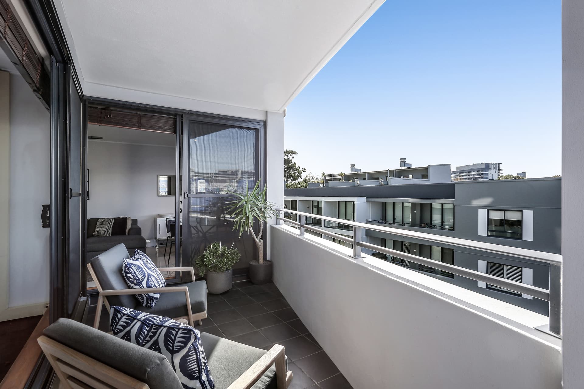 F501/7 Hunter Street, Waterloo NSW