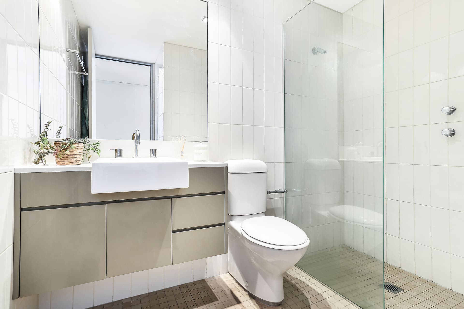 226/2-4 Powell Street, Waterloo NSW