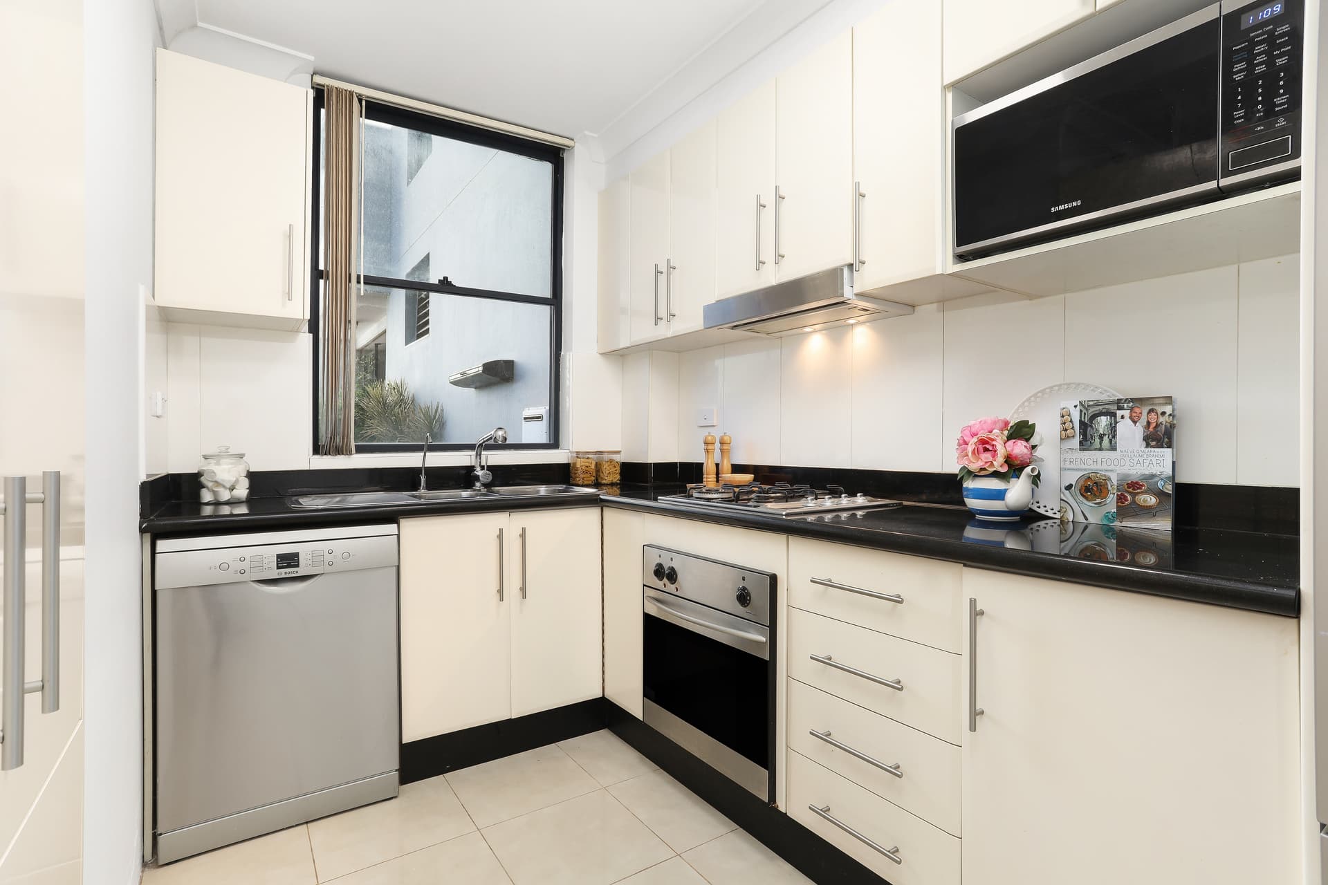 12/161 Queen Street, Beaconsfield NSW