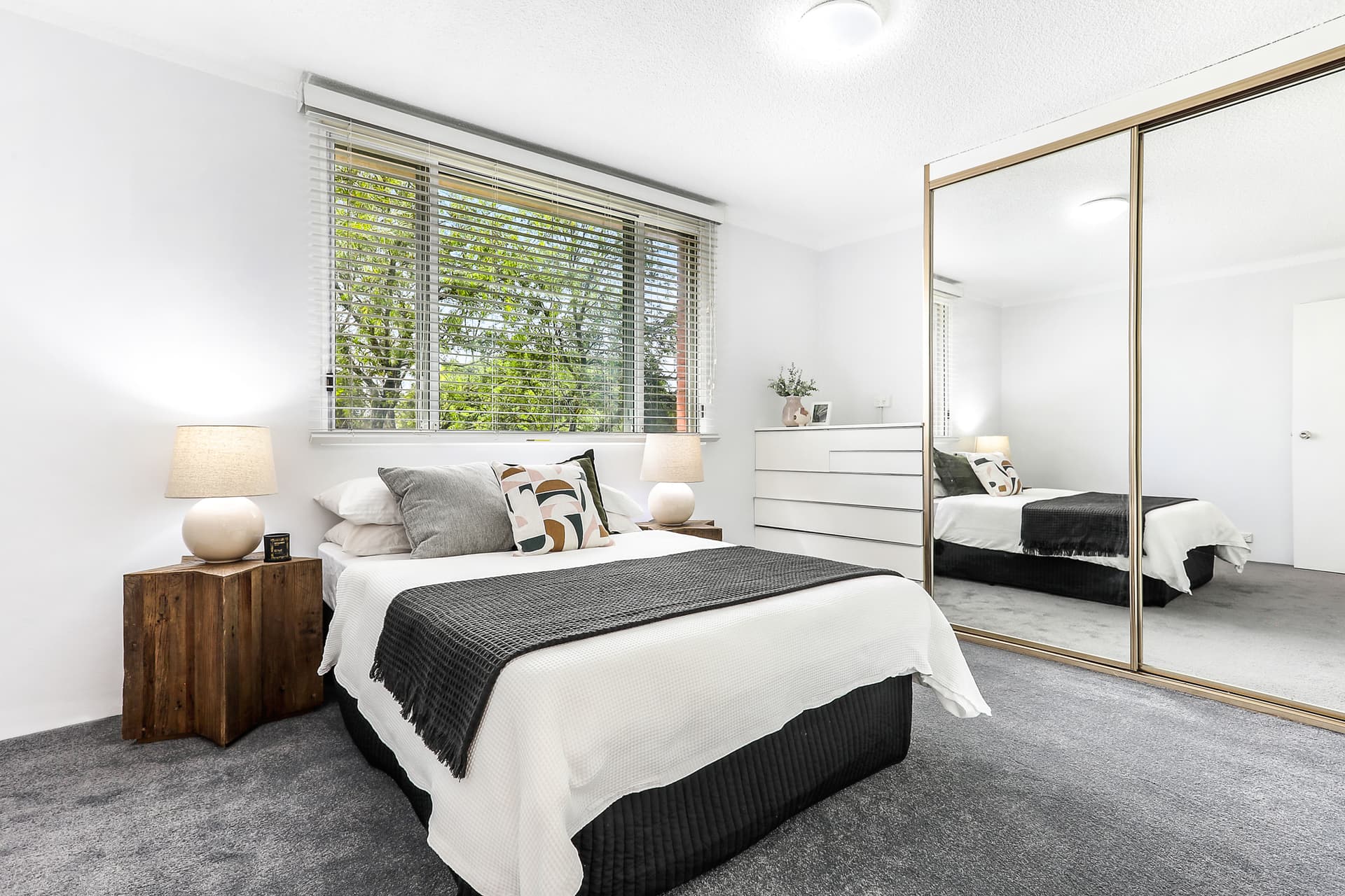 22/76 Lenthall Street, Kensington NSW