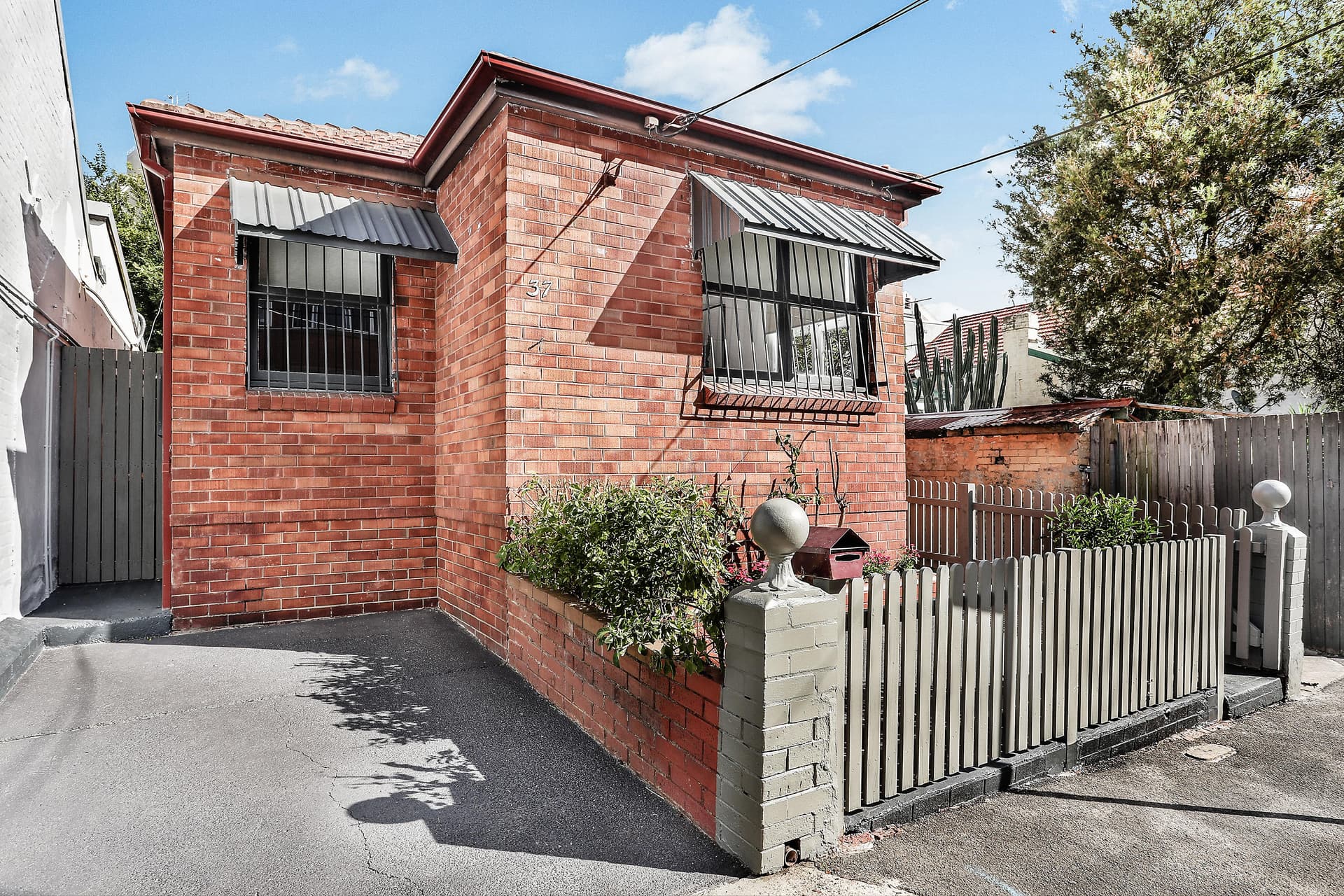 37 Albert Street, Redfern NSW