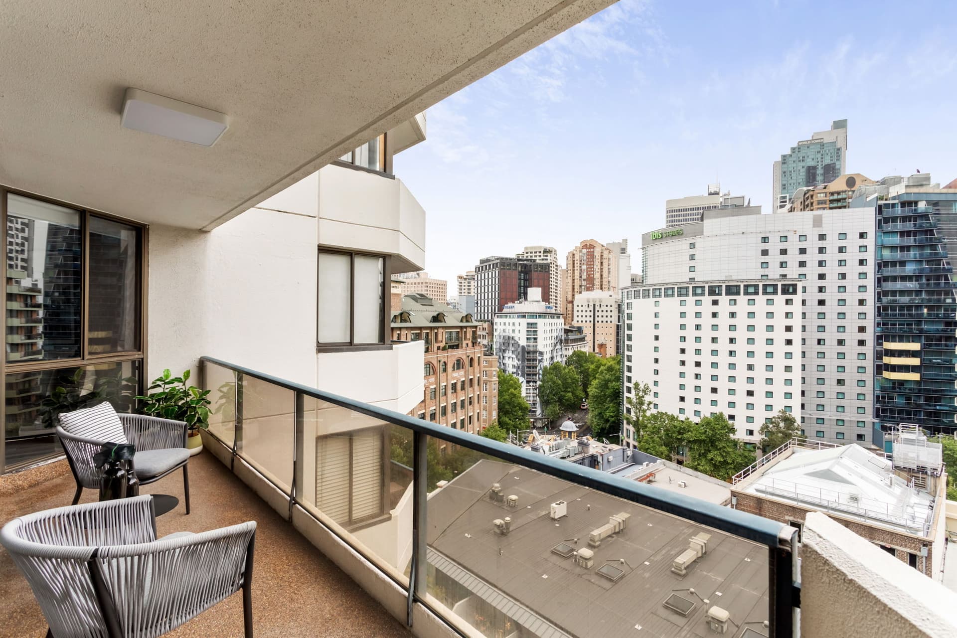 1404/156-160 Goulburn Street, Surry Hills NSW