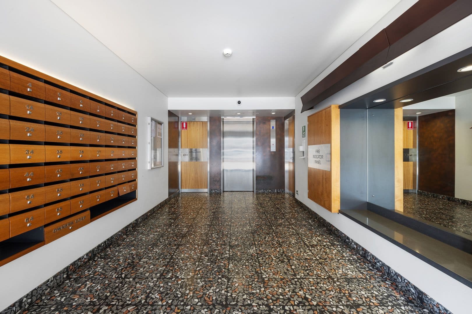 19/51-59 Roslyn Gardens, Elizabeth Bay NSW