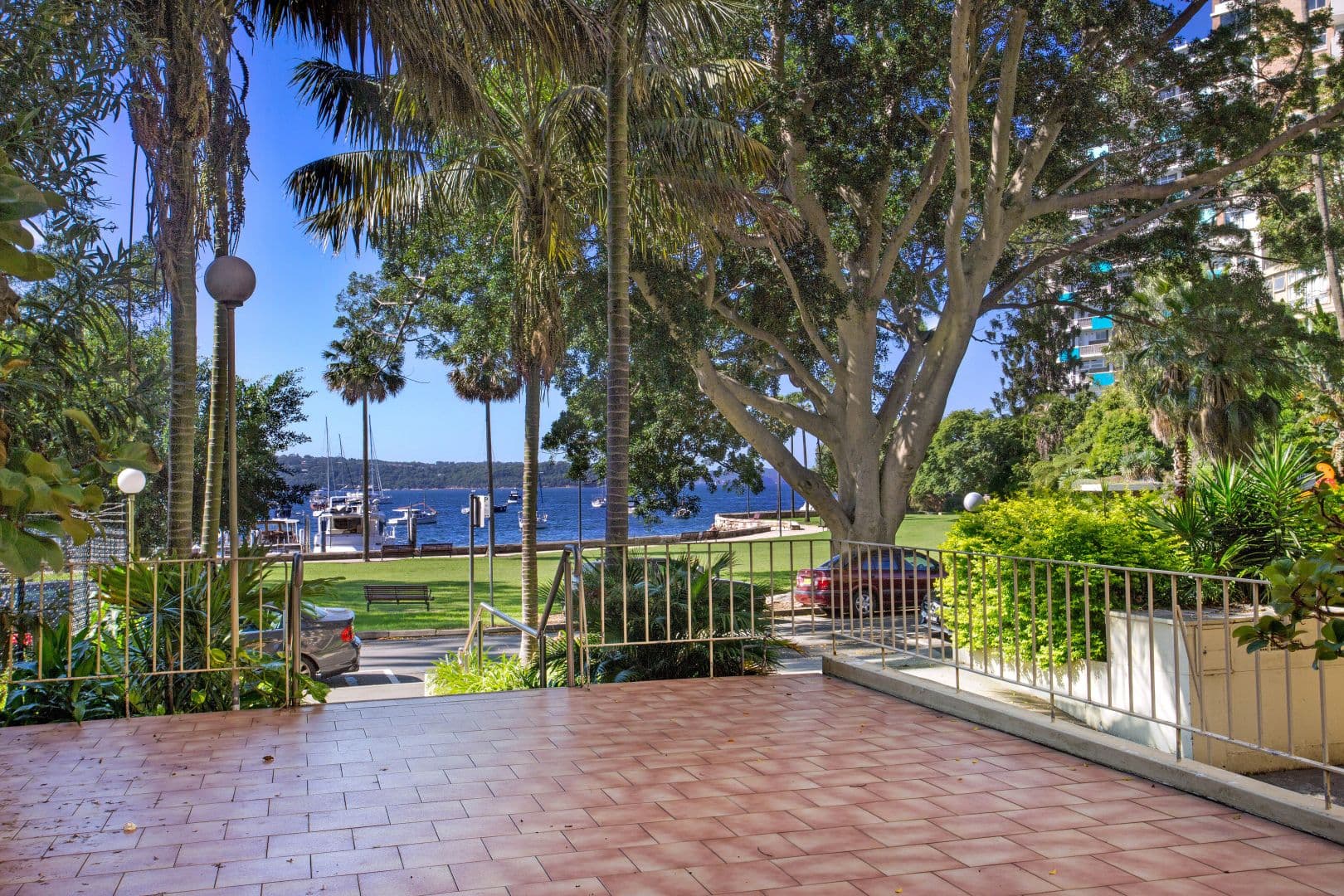 17/5-7 The Esplanade, Elizabeth Bay NSW