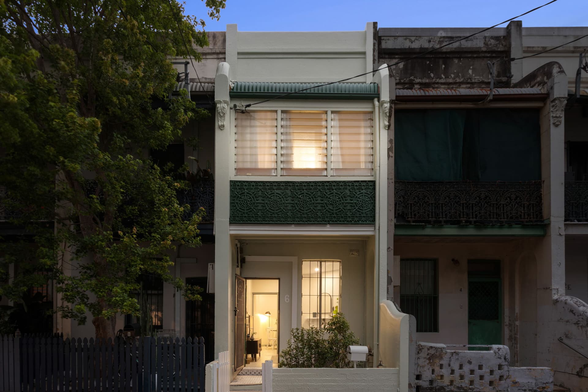 6 Douglas Street, Redfern NSW