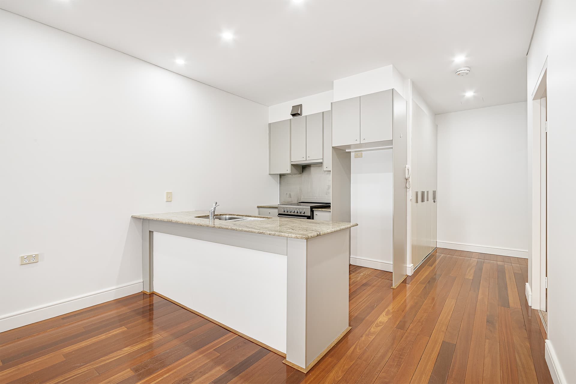 1/2-14 Lawrence Street, Alexandria NSW