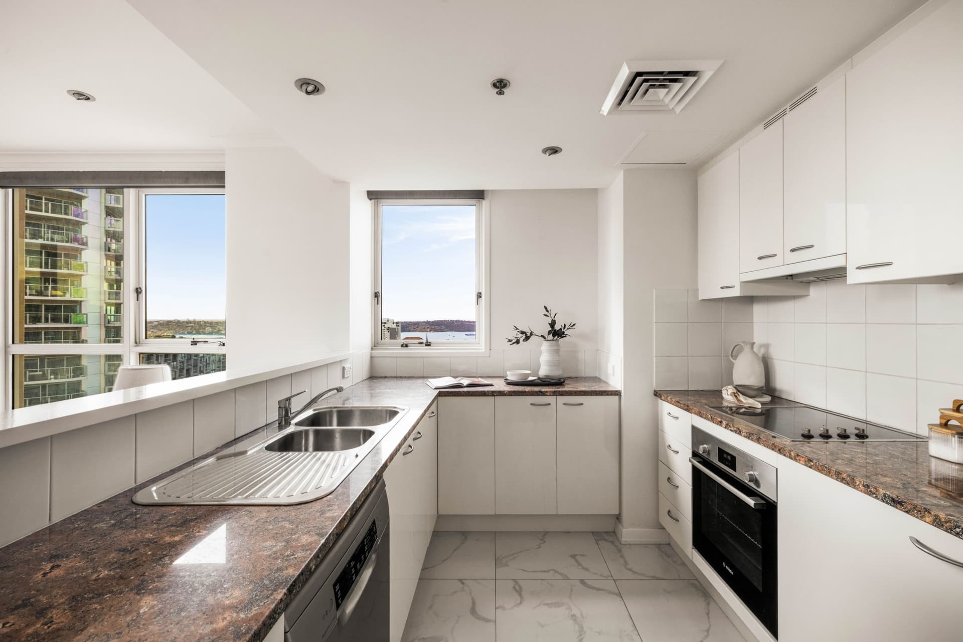 2003/1 Kings Cross Road, Darlinghurst NSW