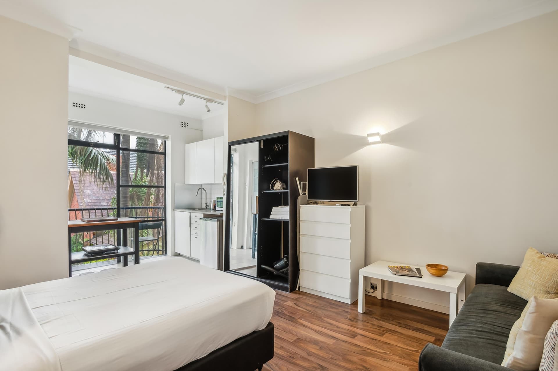 19/10 Challis Avenue, Potts Point NSW