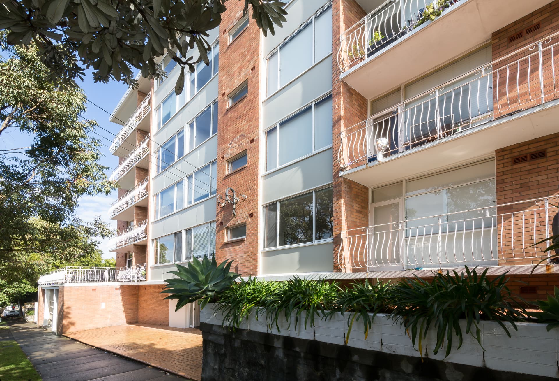 2/15 Birriga Road, Bellevue Hill NSW