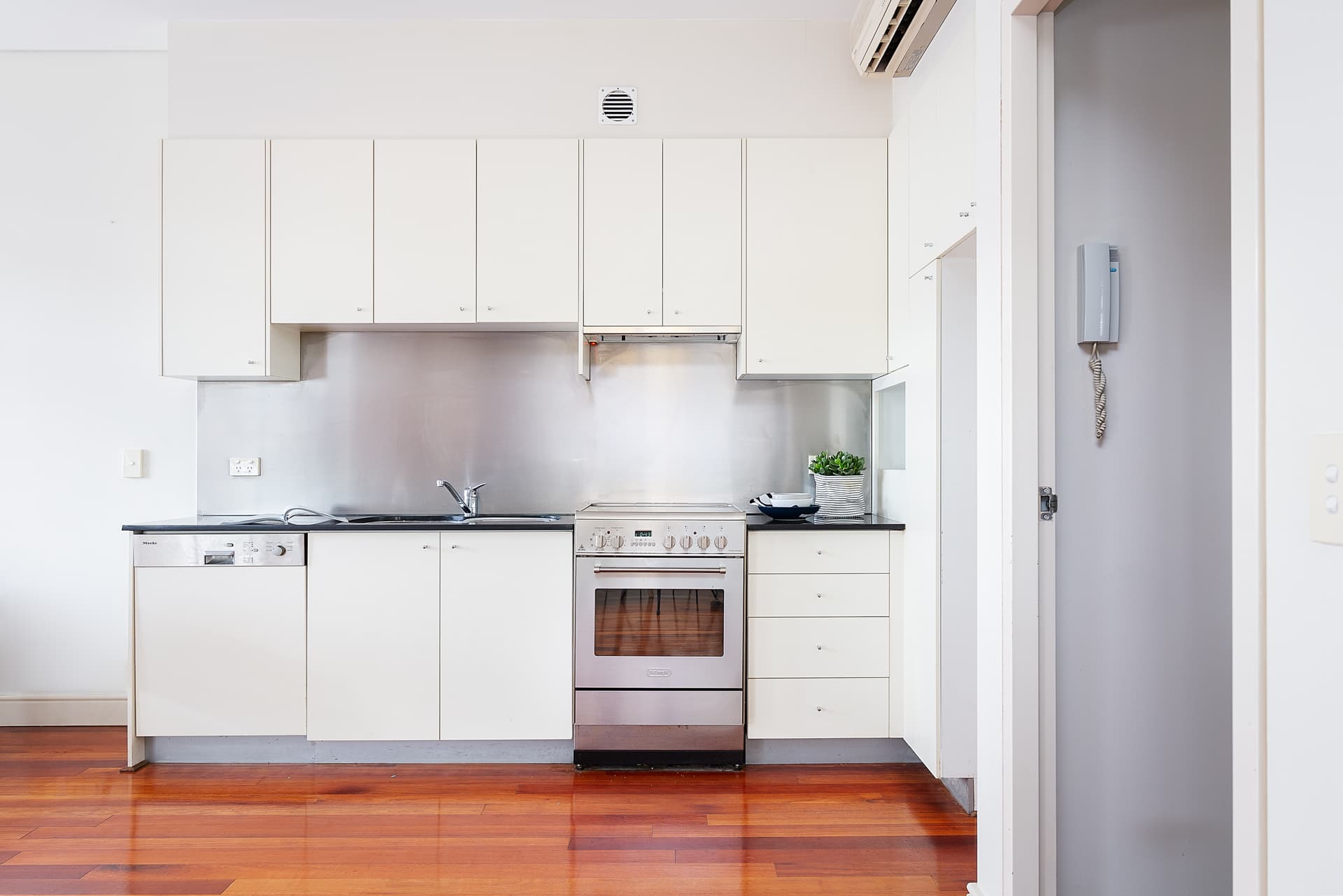 2/2-14 Lawrence Street, Alexandria NSW