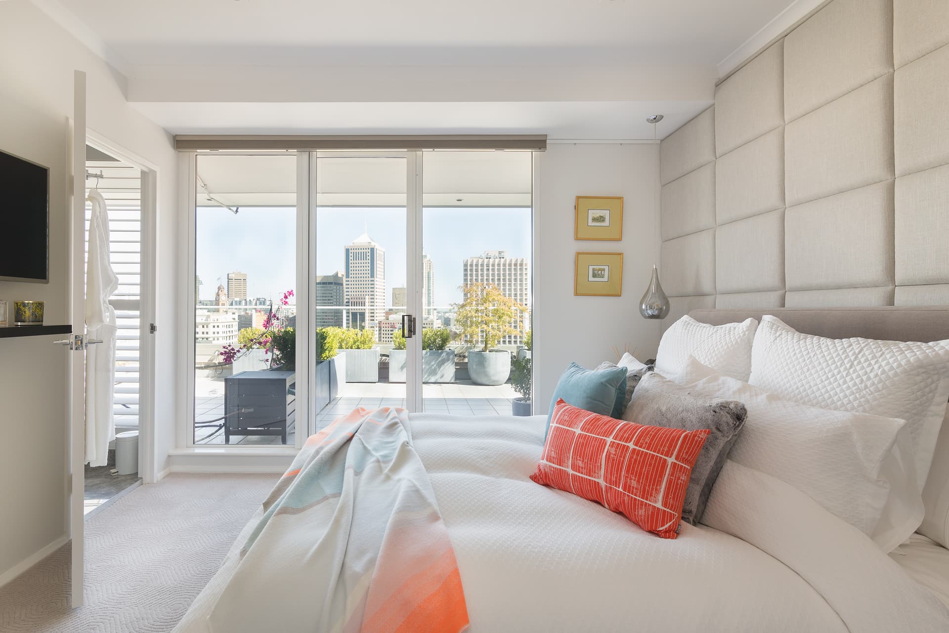 806/105 Campbell Street, Surry Hills NSW