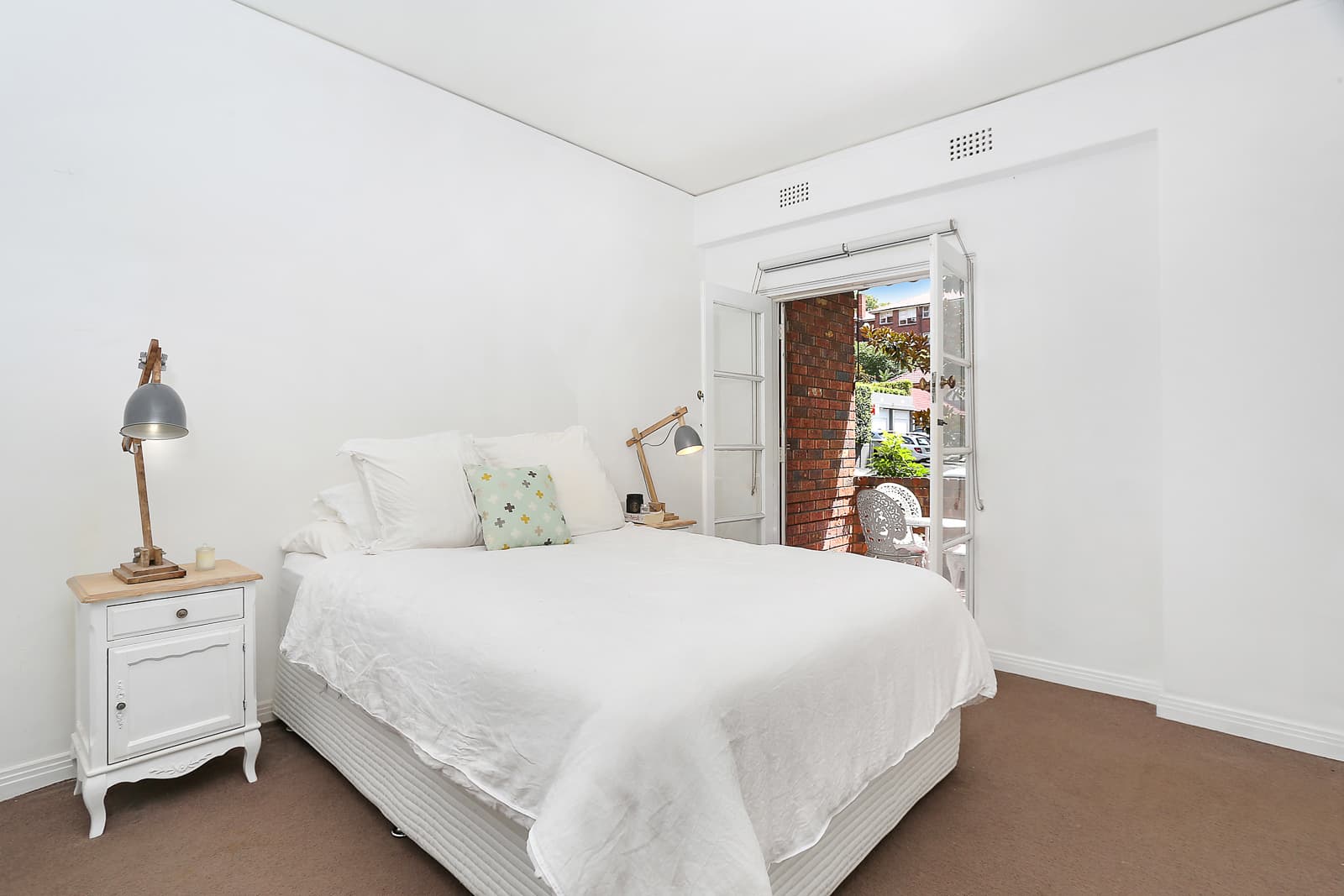 2/4 Henrietta Street, Double Bay NSW