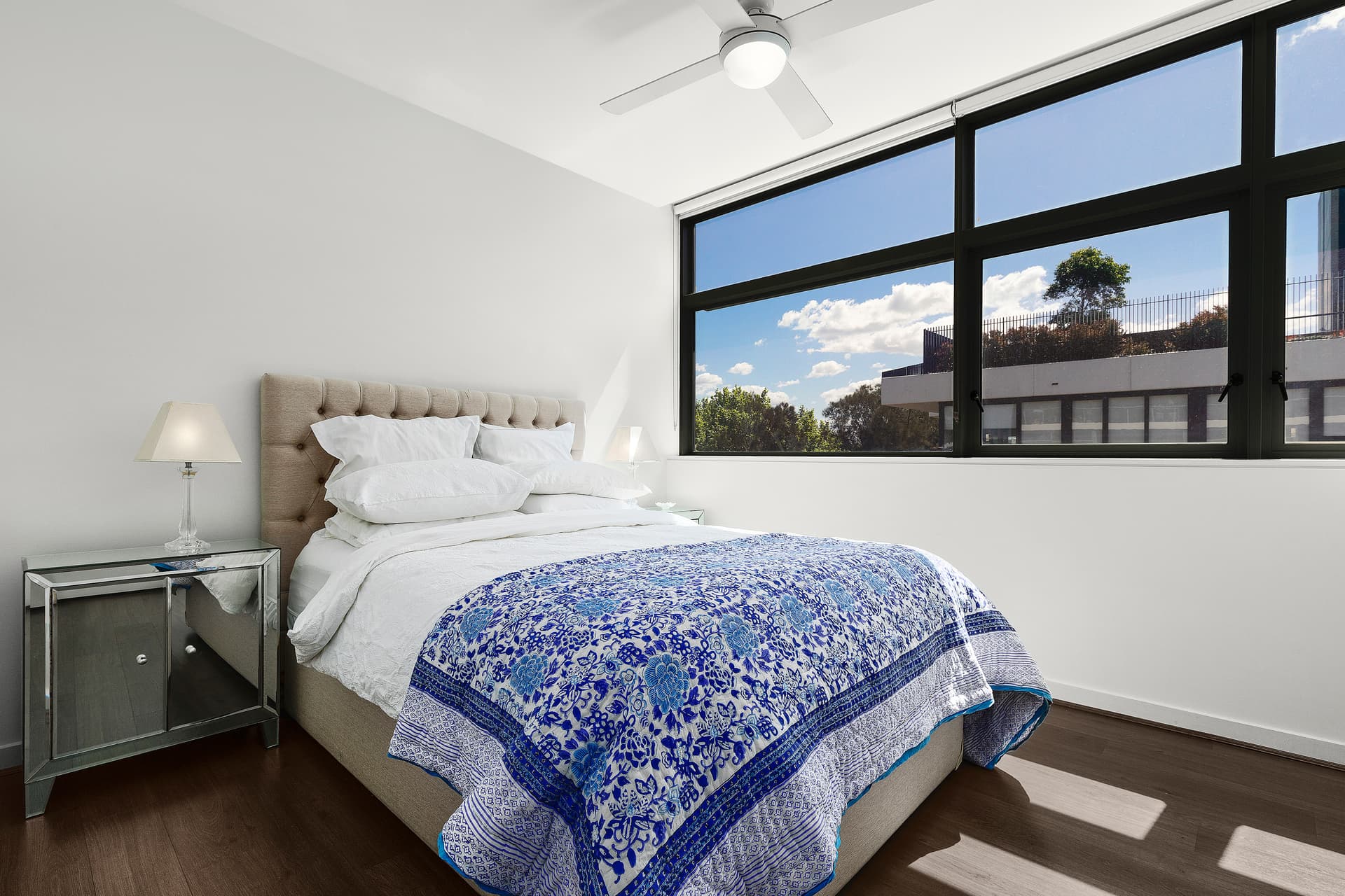 60/1 Thread Lane, Waterloo NSW