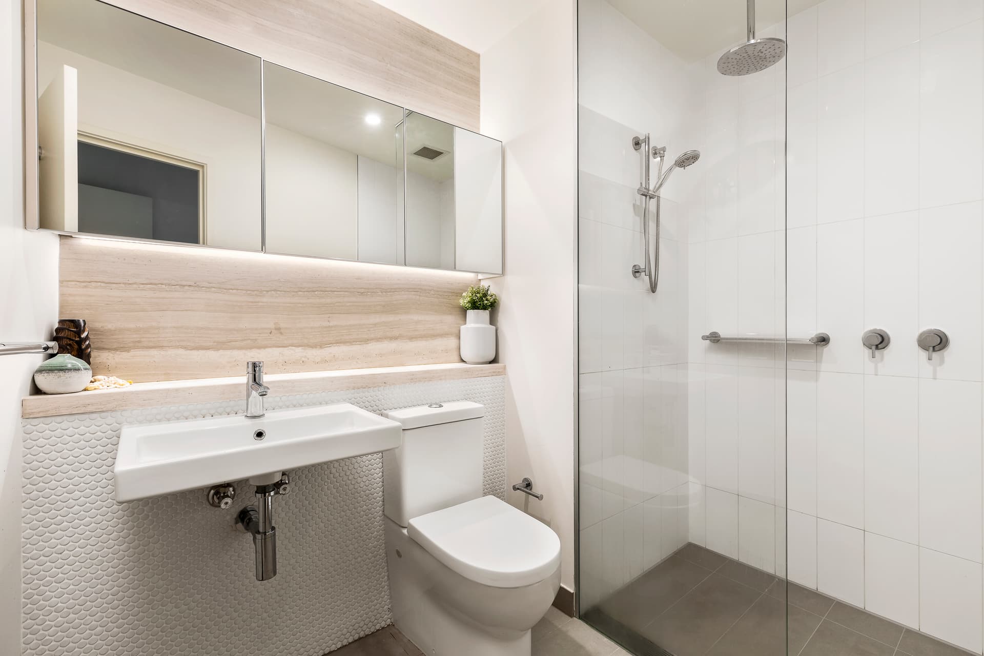 211/23 Archibald Avenue, Waterloo NSW